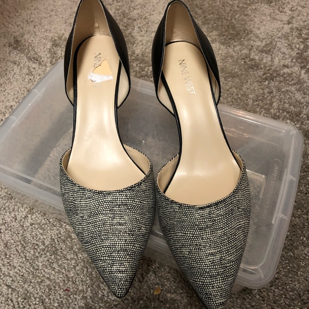 Nine West size 8M never worn 2 inch heel